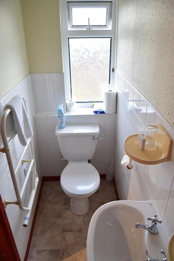 Cwmwennol Country House サンダースフット エクステリア 写真