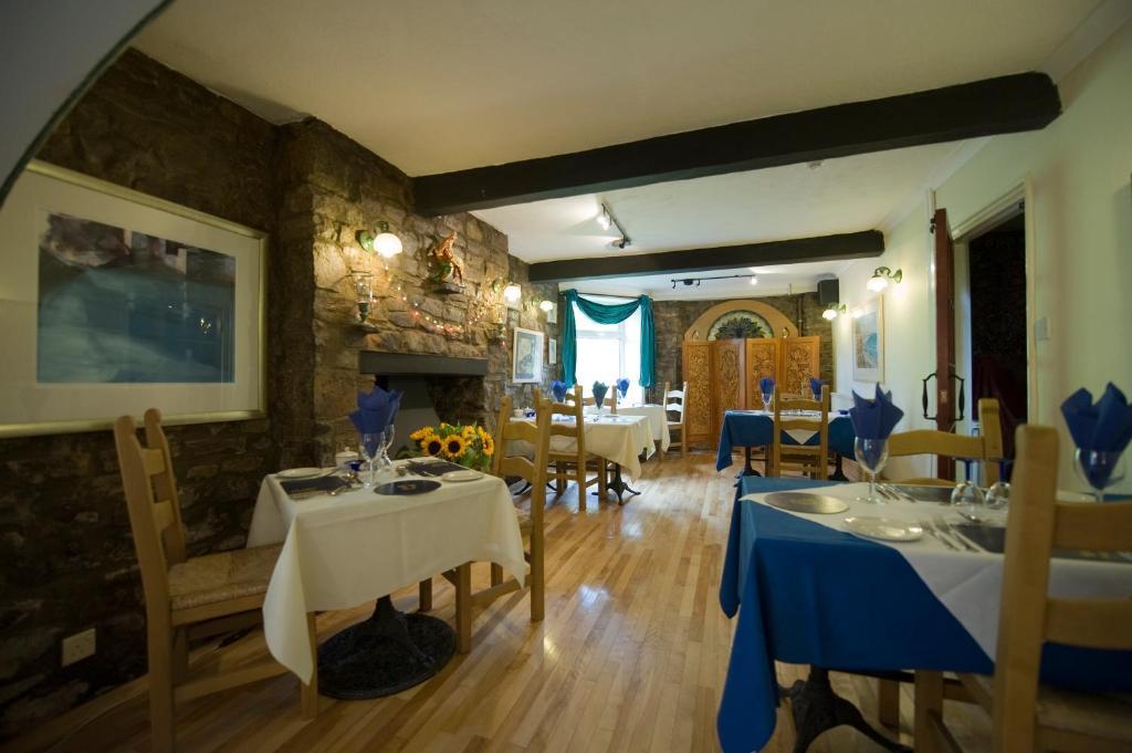 Cwmwennol Country House サンダースフット エクステリア 写真